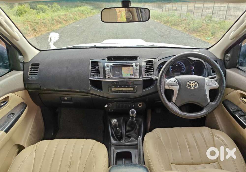 Toyota Fortuner 3.0 4x4 Manual, 2015, Diesel