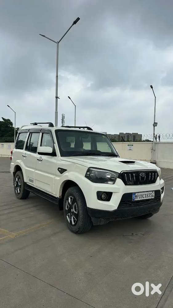 Mahindra Scorpio S5
