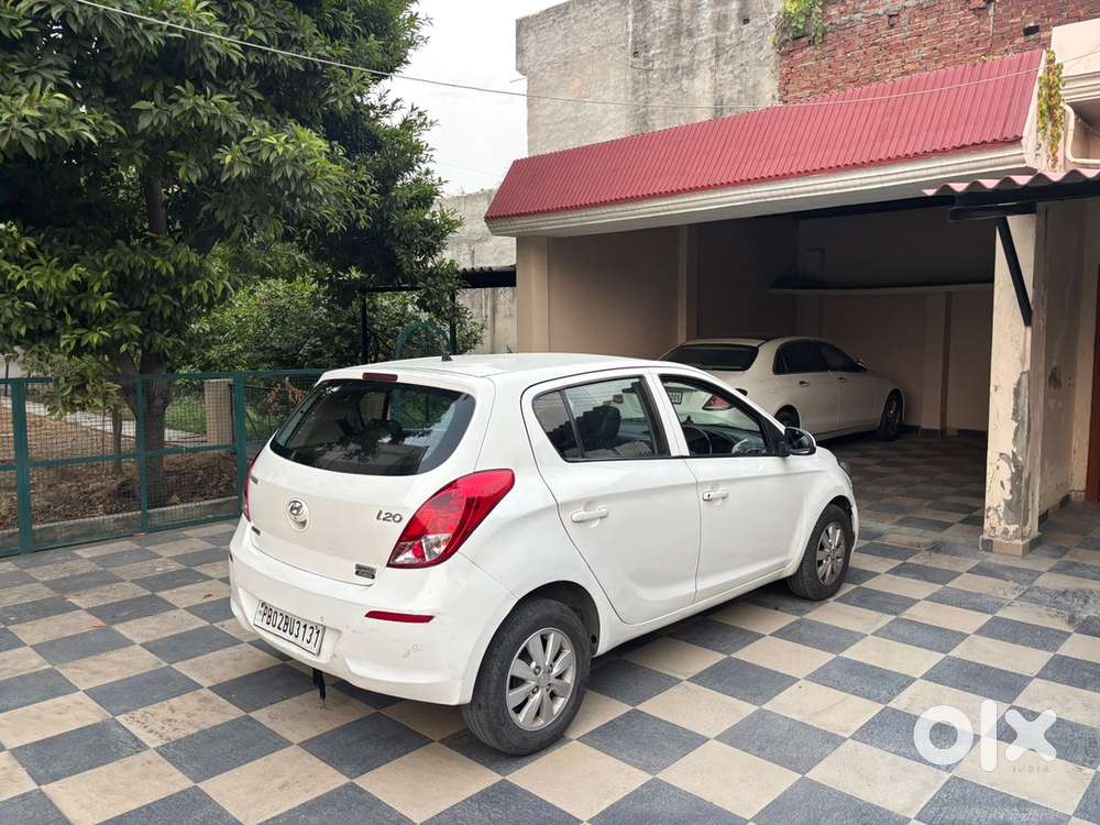 Hyundai I20 Sportz 2013 Family Driven Mint Condition