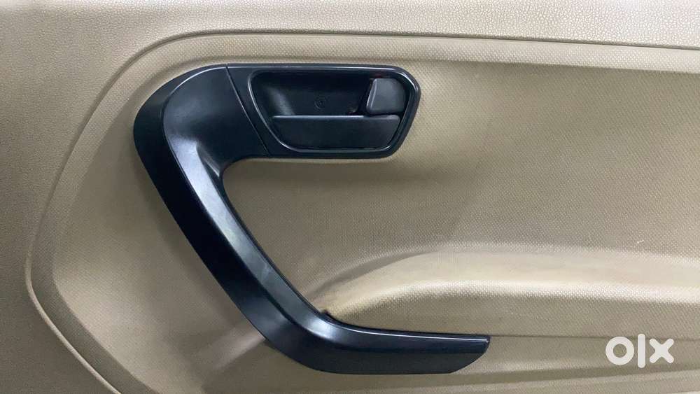 Mahindra Bolero Neo 1.5 N4, 2022, Diesel