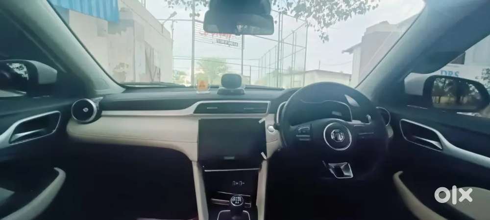 Mg Astor 2025 Petrol 17000 Km Driven