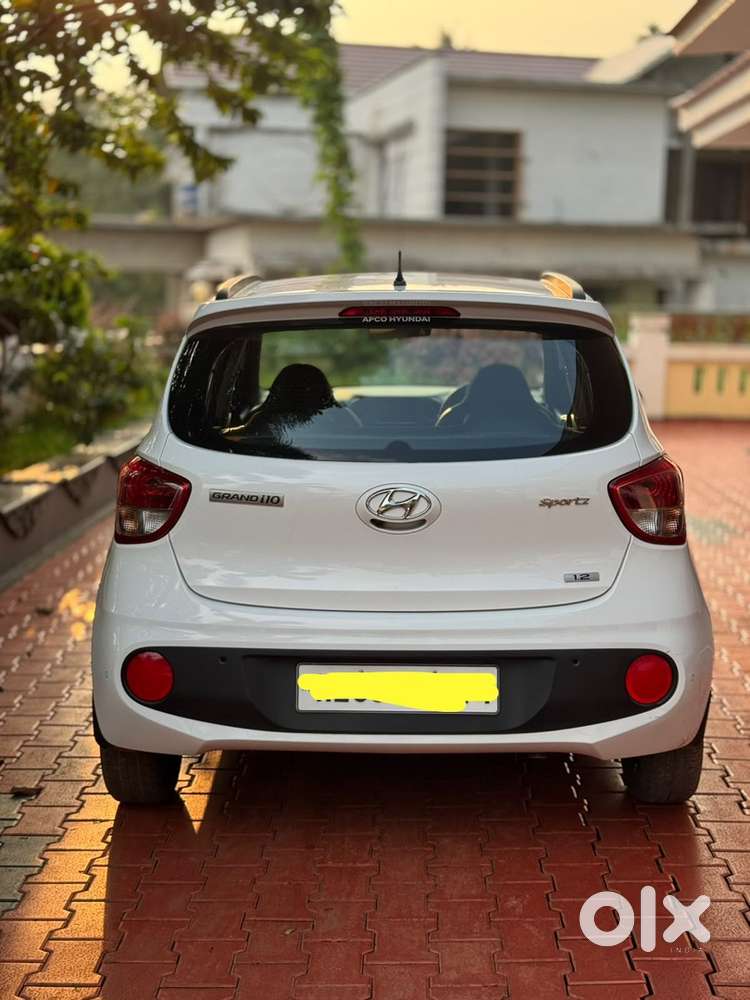 Hyundai Grand I10 2019 Petrol 24000 Km