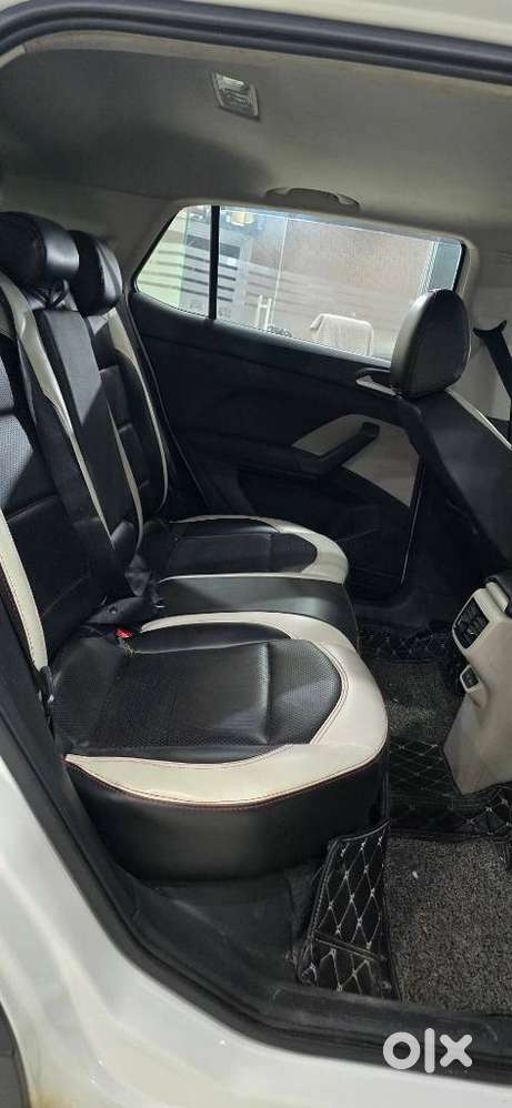 Volkswagen Taigun Gt 1.5 Tsi Mt, 2023, Petrol