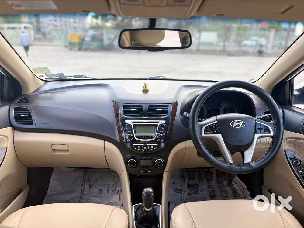 Hyundai Verna Fluidic 1.6 Vtvt Sx, 2013, Petrol