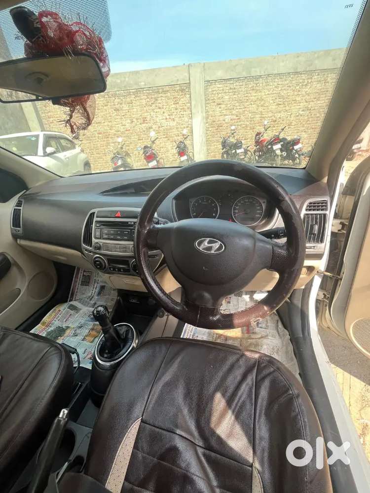 Hyundai New I20 2013 Petrol 7413 Km Driven