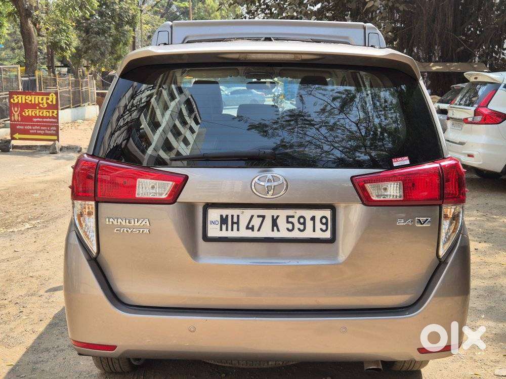 Toyota Innova Crysta 2.4 Vx Mt 8s, 2016, Diesel