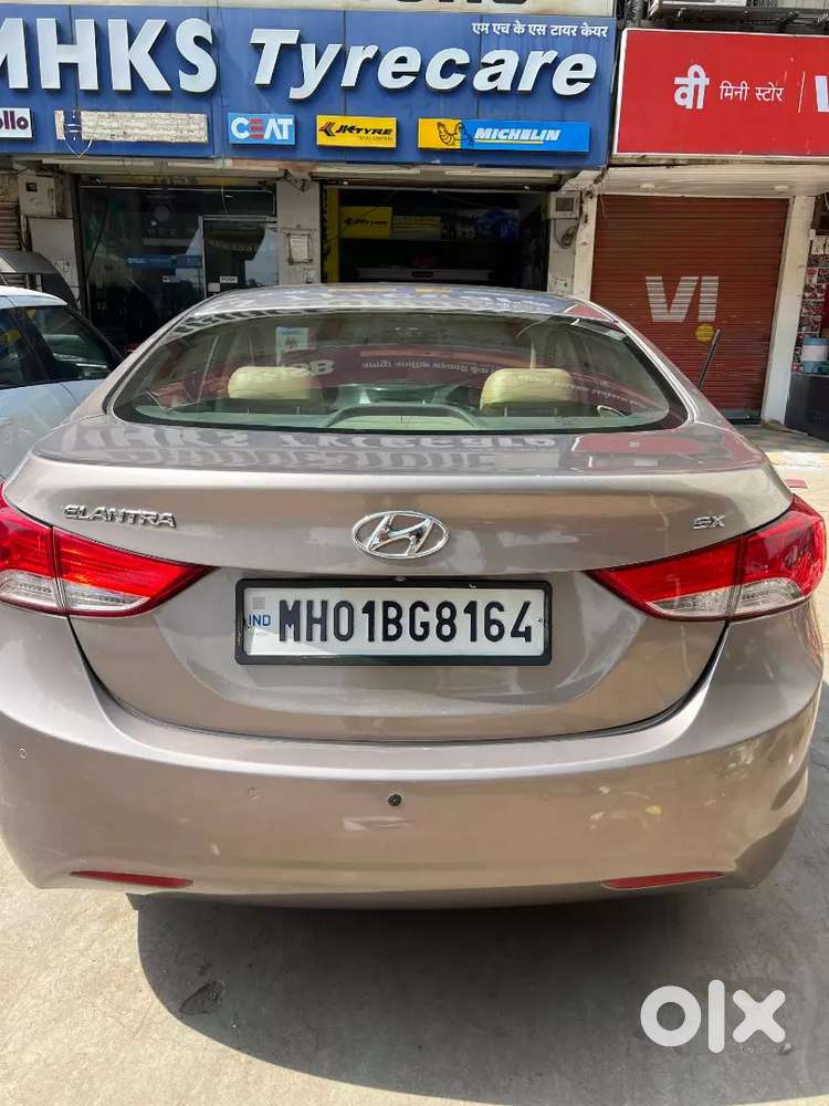 Hyundai Elantra Petrol