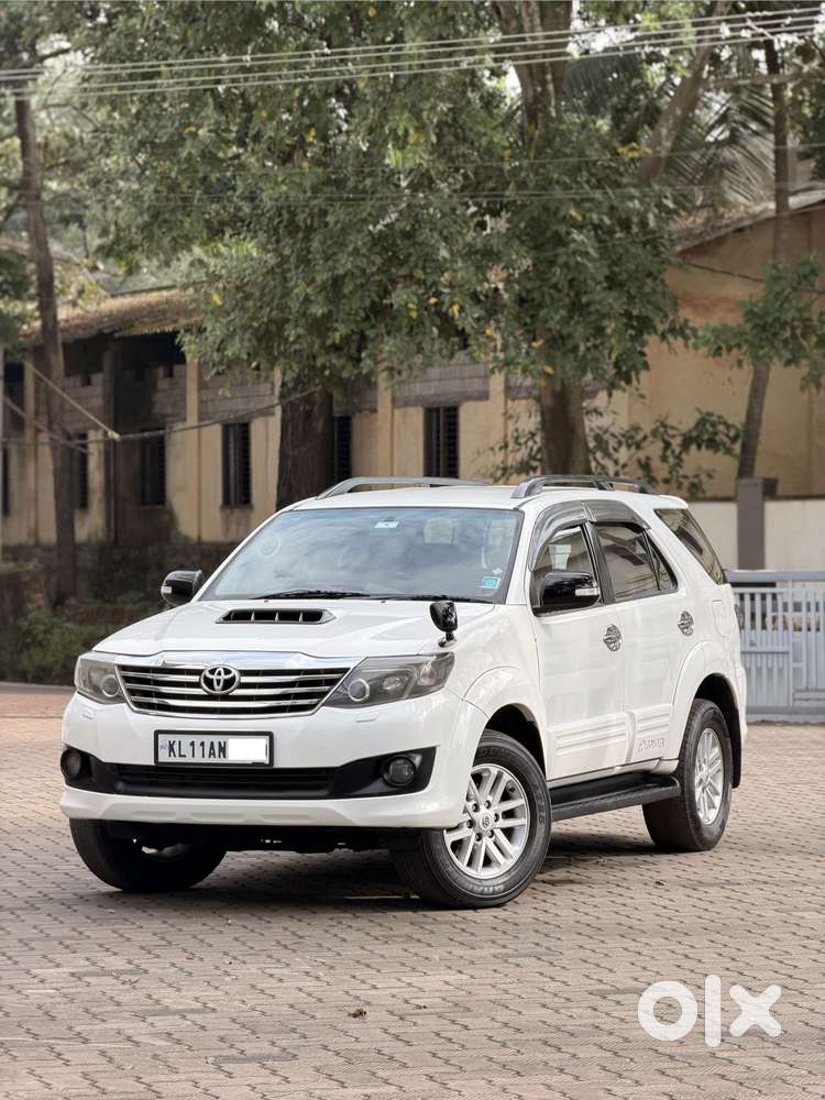 Toyota Fortuner 3.0 4x2 Automatic, 2012, Diesel