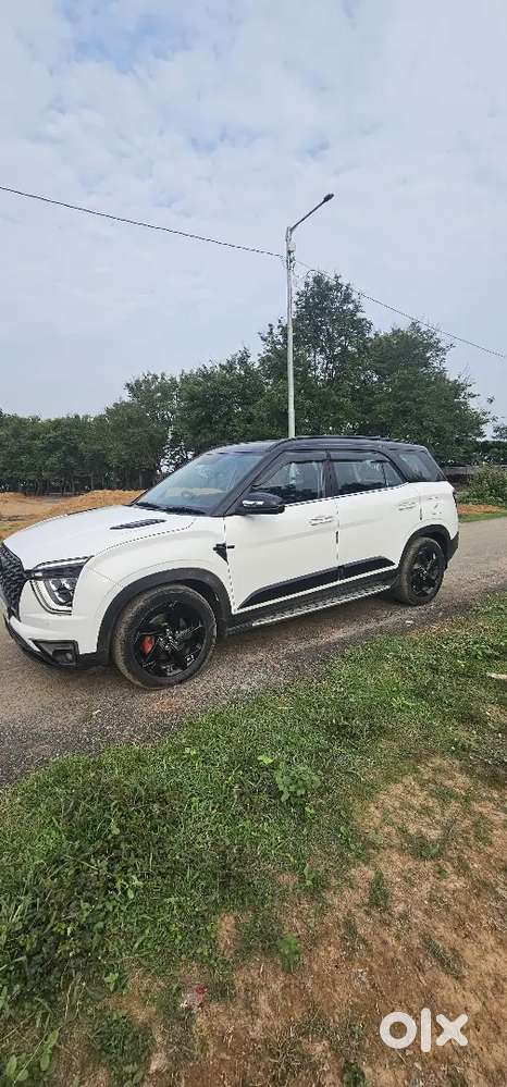 Hyundai Alcazar Diesel 2023 Variant