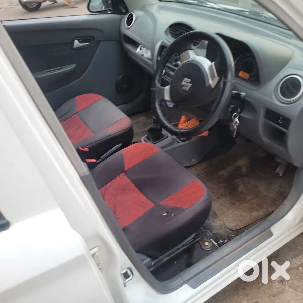 Selling My Alto 800 Lxi - Just Above 20k Kms Driven Mp04 Registration