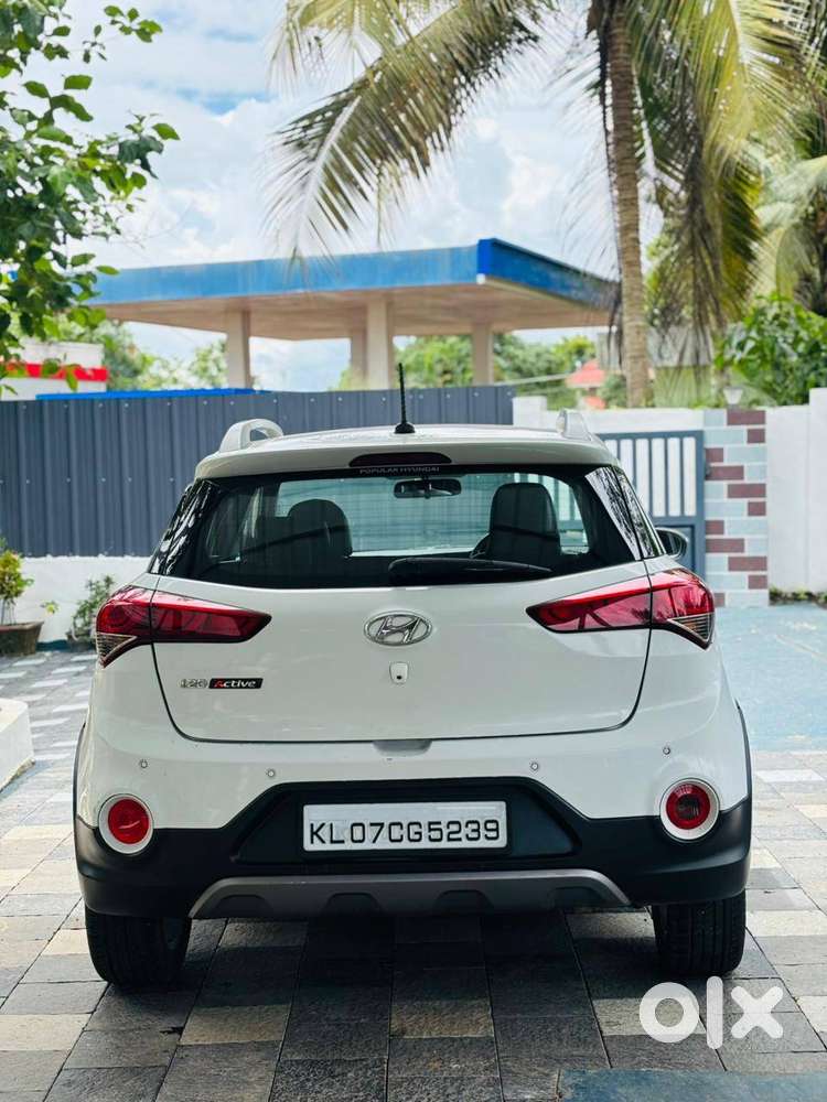 Hyundai I20 Active Sx Petrol 2016  49,000 Km