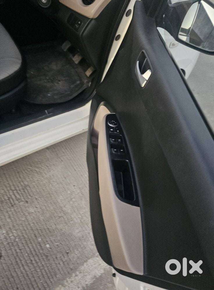 Hyundai Grand I10 Sportz 1.2 Kappa Vtvt, 2017, Petrol