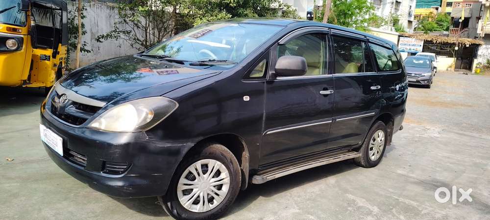 Toyota Innova Crysta 2.5z, 2006, Diesel