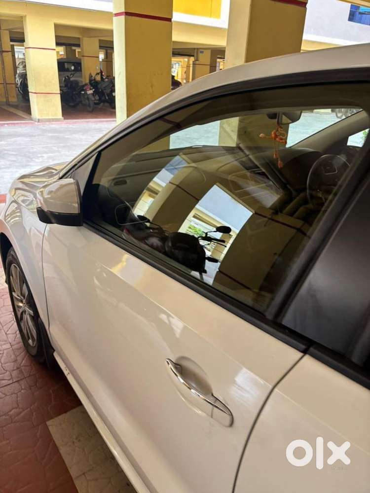 Volkswagen Ameo 2017 Petrol 62000 Km Driven