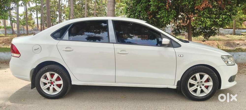 Volkswagen Vento 2010-2013 Diesel Highline, 2011, Diesel