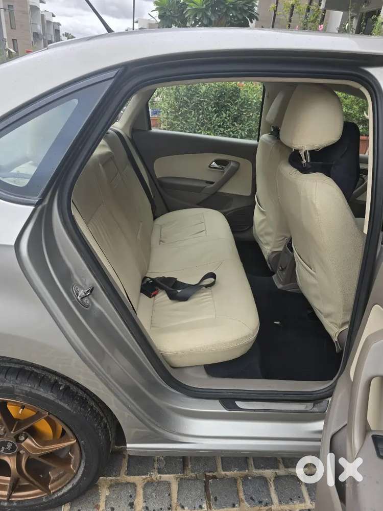 Skoda Rapid 1.6 Petrol Manua Ultima| 2nd Owner | 79k | ₹4.35l