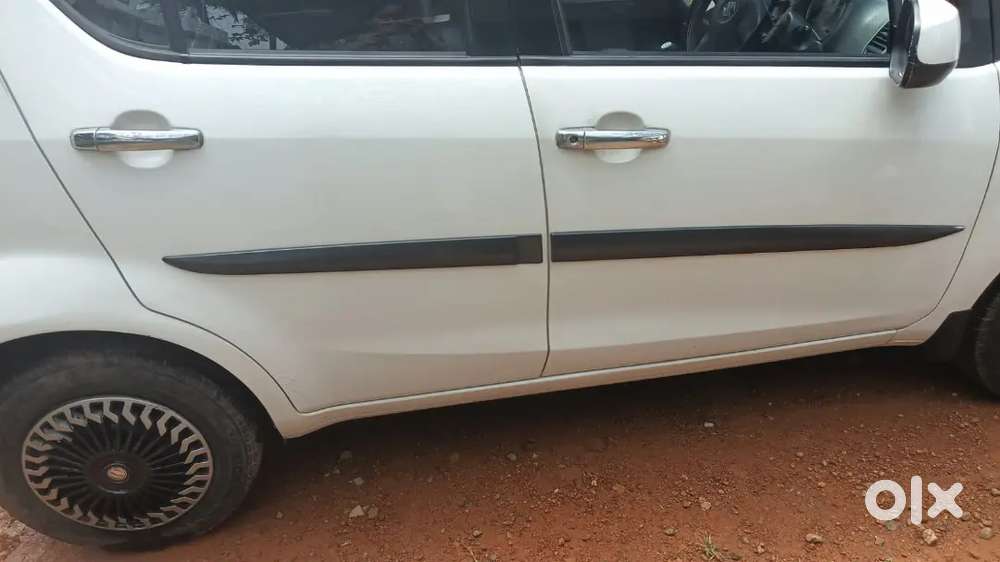 Maruti Suzuki Ritz 2013 Diesel 137000 Km Driven
