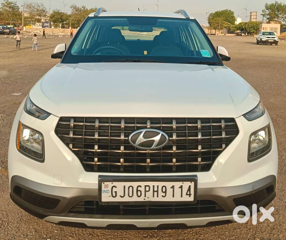 Hyundai Venue S Plus Mt 1.2 Kappa, 2022, Petrol
