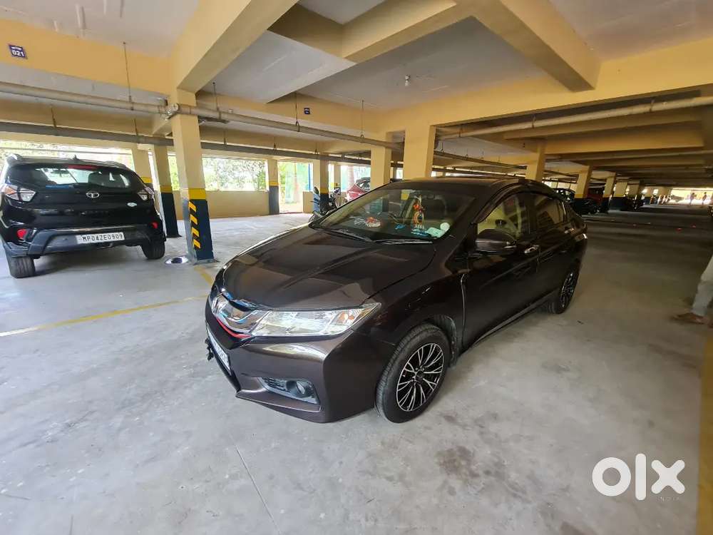 Honda City Automatic With Sunroof