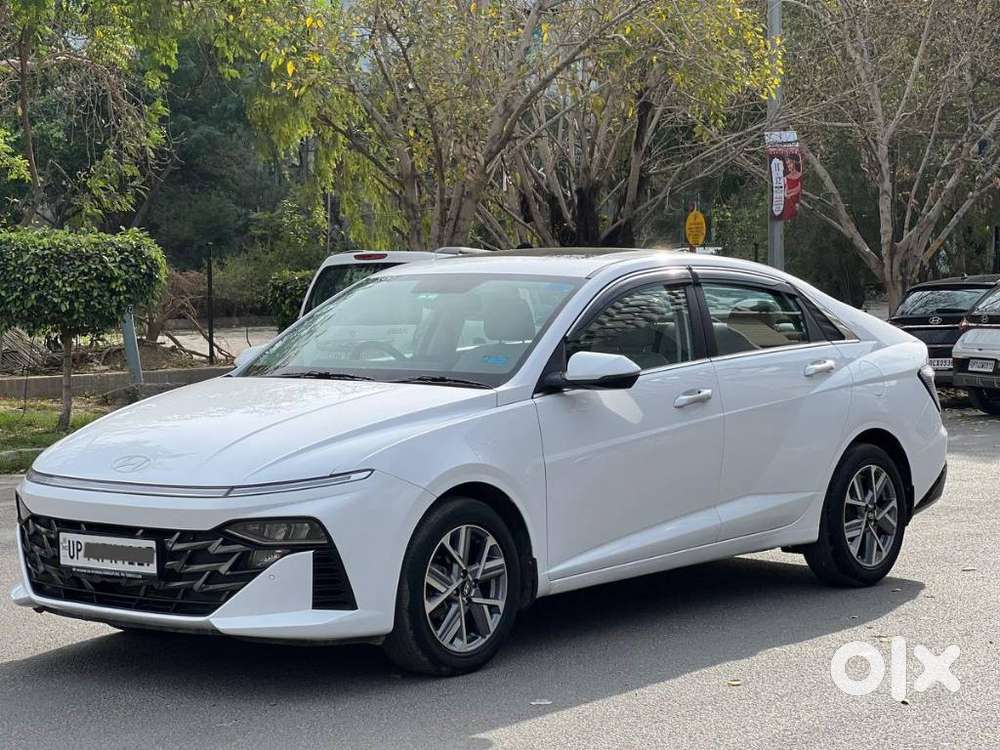 Hyundai Verna, 2023, Petrol