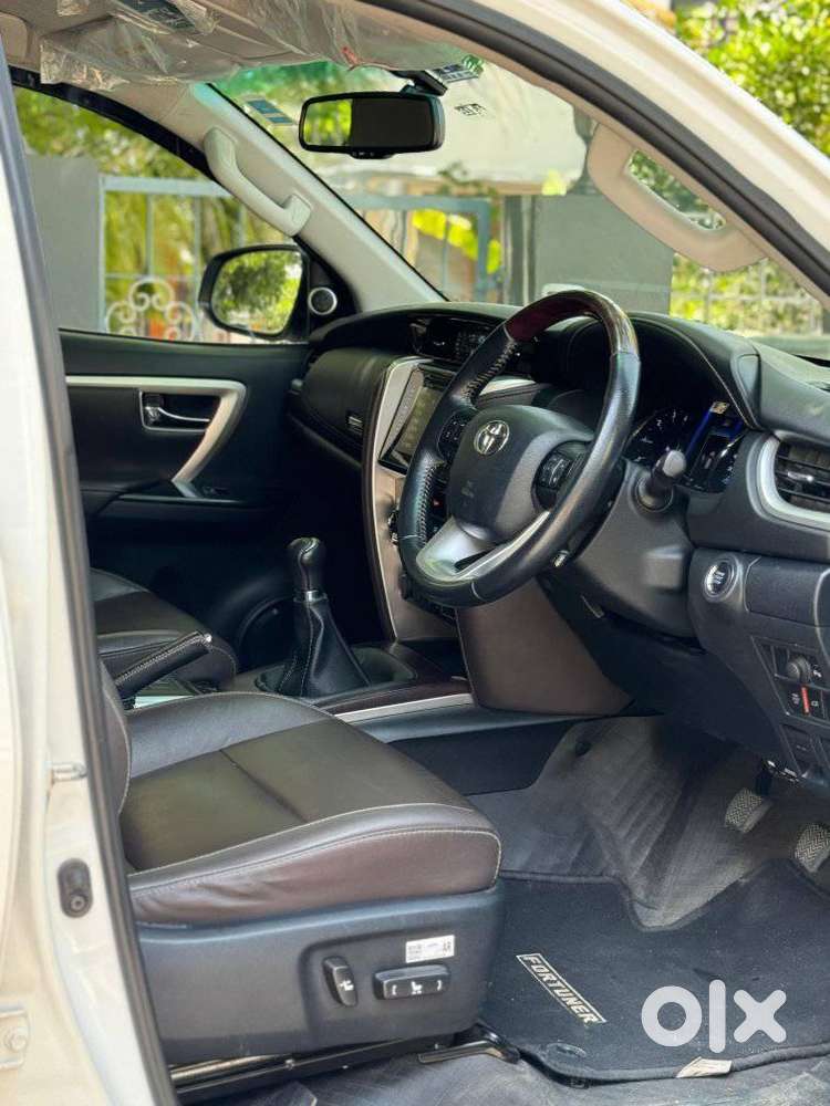 Toyota Fortuner 4x2 Mt 2.8 Diesel, 2020, Diesel