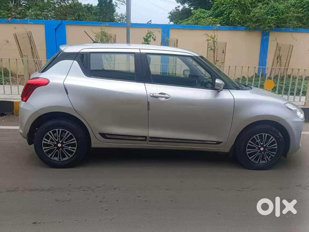 Maruti Suzuki Swift Vxi, 2020, Petrol