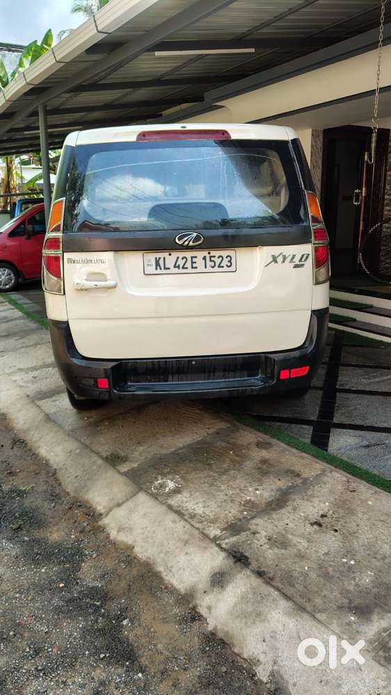 Mahindra Xylo D2 Maxx, 2011, Diesel