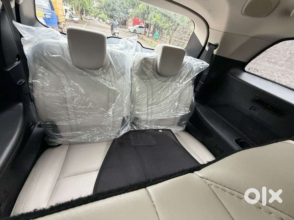 Mahindra Xuv700 2.2 Ax 7 Diesel Mt Luxury Pack Str, 2021, Diesel