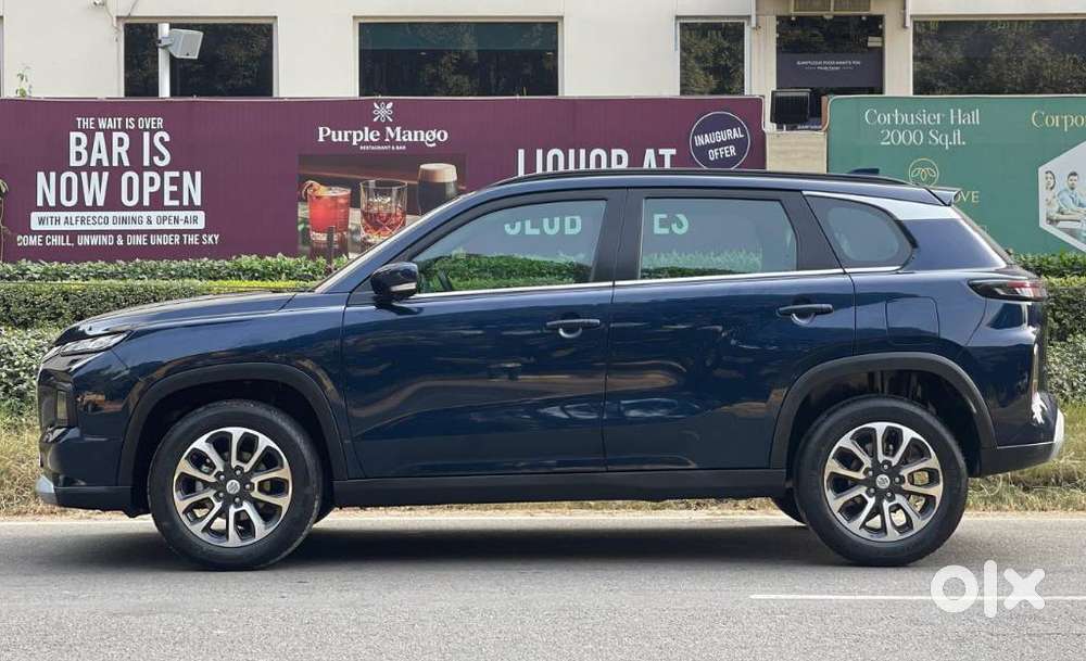 Maruti Suzuki Grand Vitara 1.5 Alpha Smart Hybrid At, 2022, Petrol