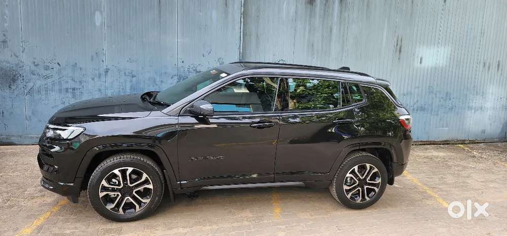 Jeep Compass S (o2) 4x4 At  2022  Top Model  Single Owner