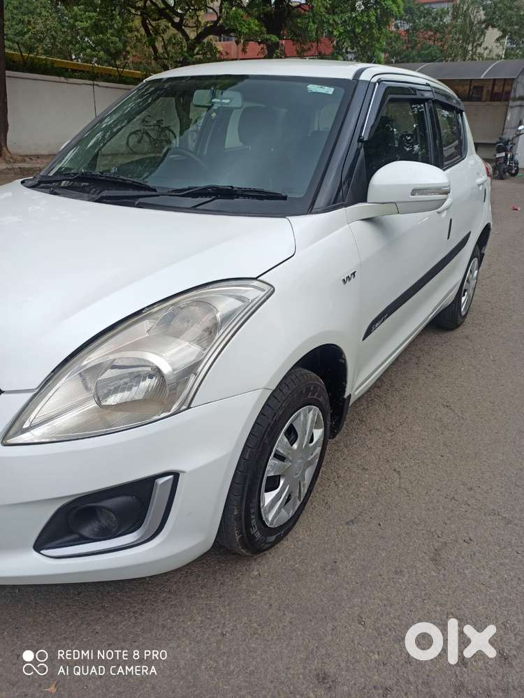 Maruti Suzuki Swift Vxi + Manual, 2015, Petrol
