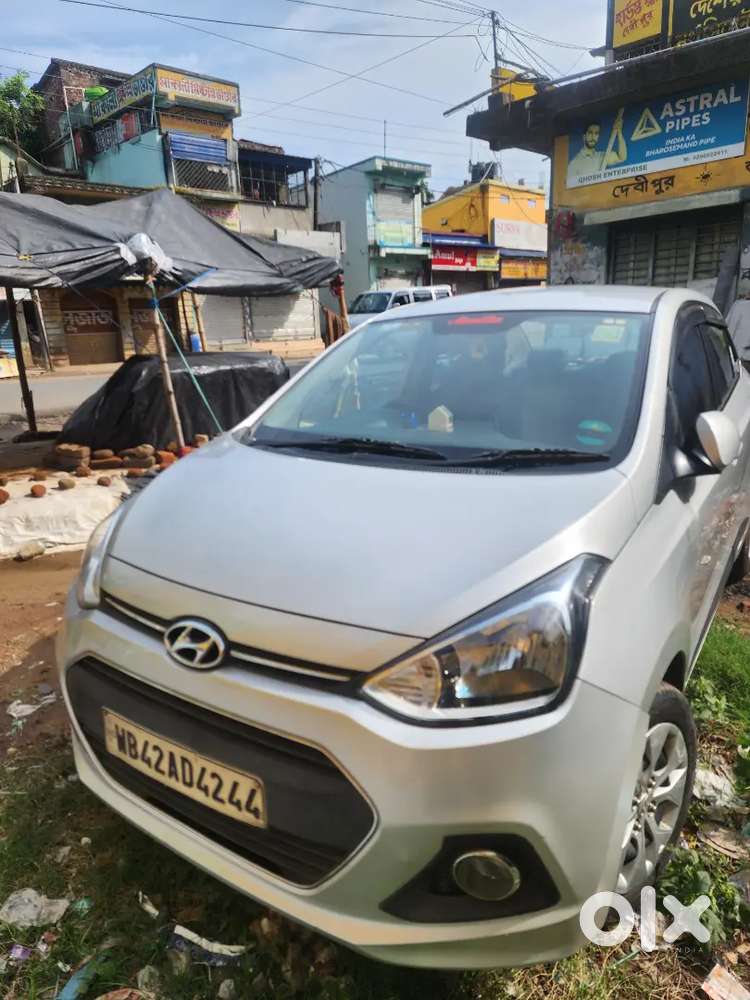 Hyundai Xcent Petrol 2015