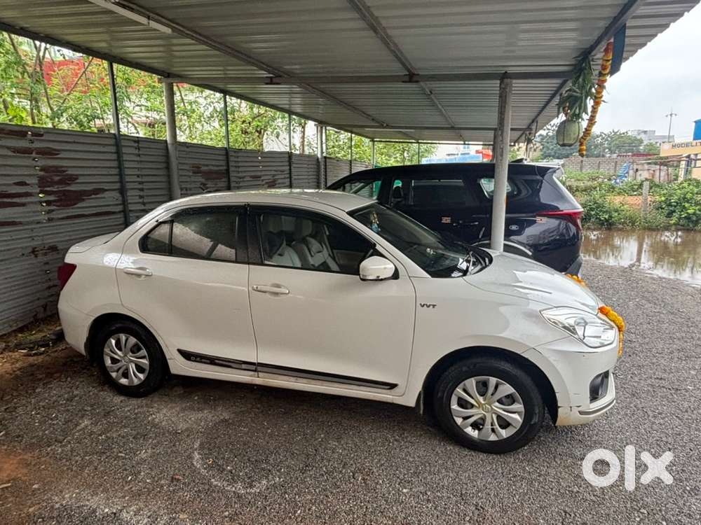 Maruti Suzuki Dzire Petrol 2018