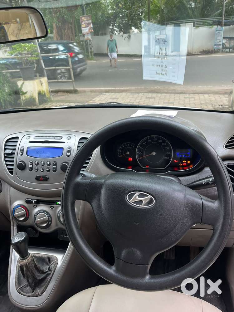 Hyundai I10 Sportz Option, 2016, Petrol