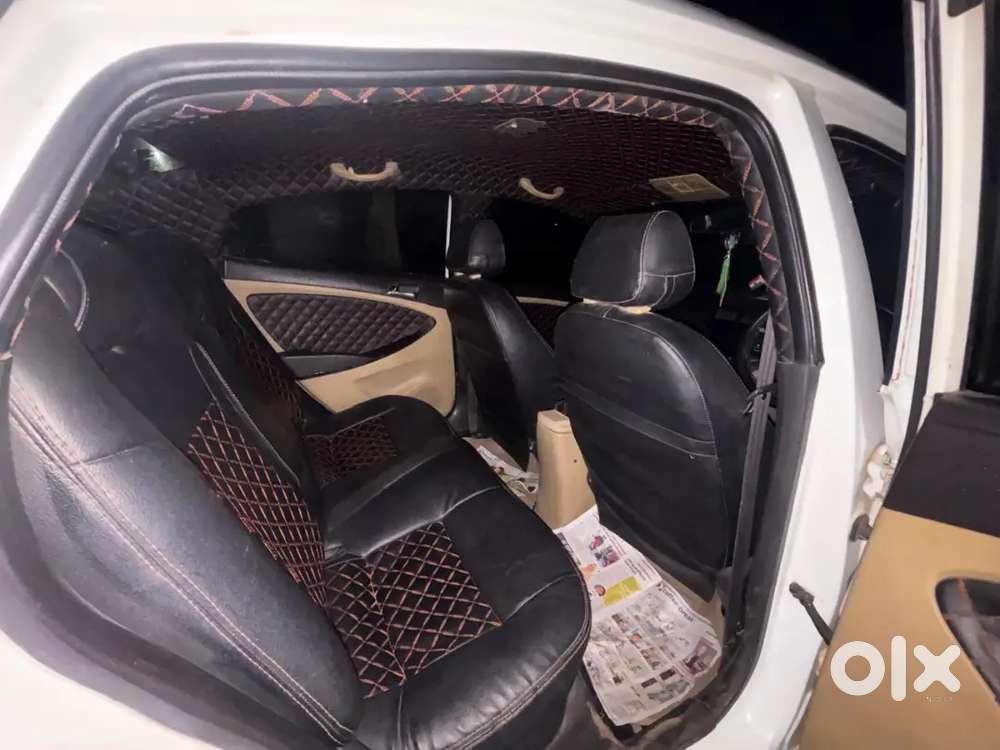 Hyundai Fluidic Verna 2012