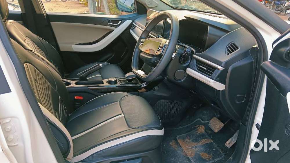 Tata Nexon Creative Plus 1.2 Revotron Petrol 6 Amt, 2024, Petrol