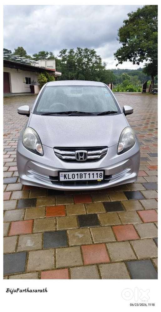 Honda Amaze S Mt I-vtec, 2015, Petrol