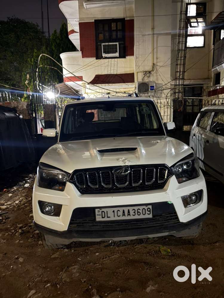 Mahindra Scorpio Classic 2018 Diesel Manual