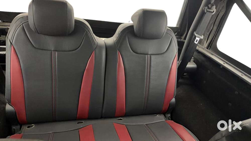 Mahindra Thar Lx 4-str Convertible At, 2022, Petrol