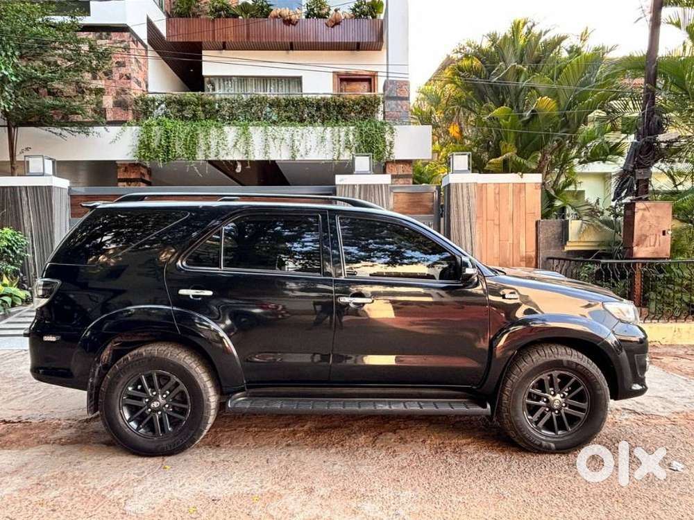 Toyota Fortuner 3.0 4x4 Manual, 2015, Diesel