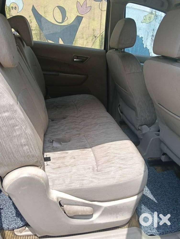 Maruti Suzuki Ertiga Zxi, 2013, Petrol