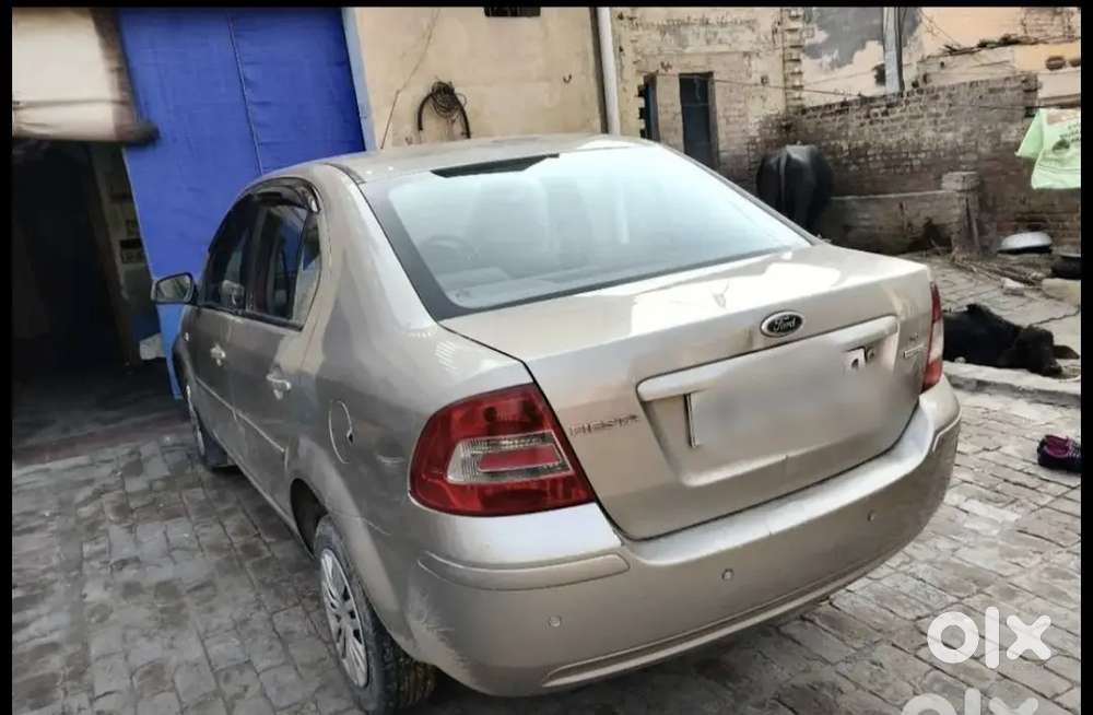 Ford Fiesta 2006 Petrol 77000 Km Driven