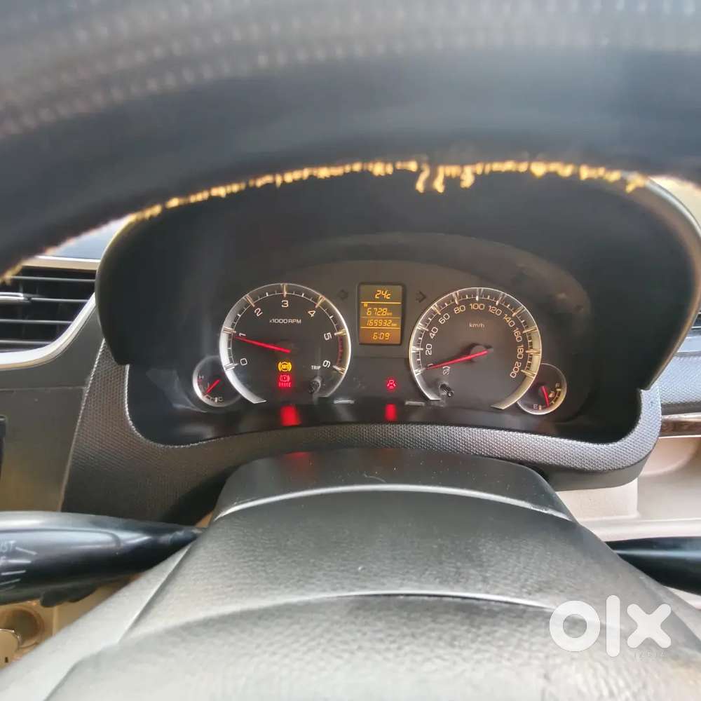 Maruti Suzuki Dzire 2014 Fince Dev
