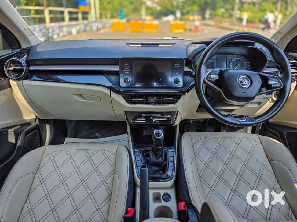 Skoda Slavia Ambition Plus 1.0 Tsi Mt, 2023, Petrol