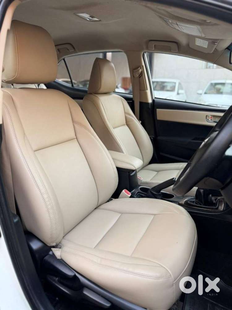 Toyota Corolla H4 1.8g, 2015, Petrol