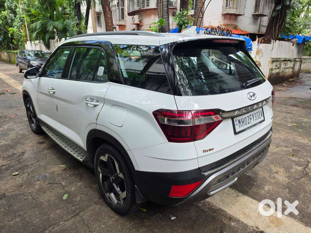 Hyundai Alcazar 1.5 Tdct Signature (o) 7s Petrol, 2023, Petrol