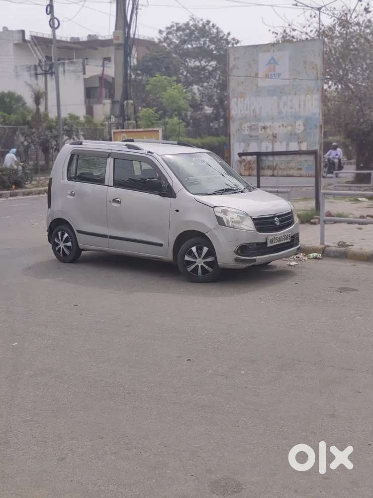 Maruti Suzuki Wagon R 1.0 2010 Cng & Hybrids 122000 Km Driven