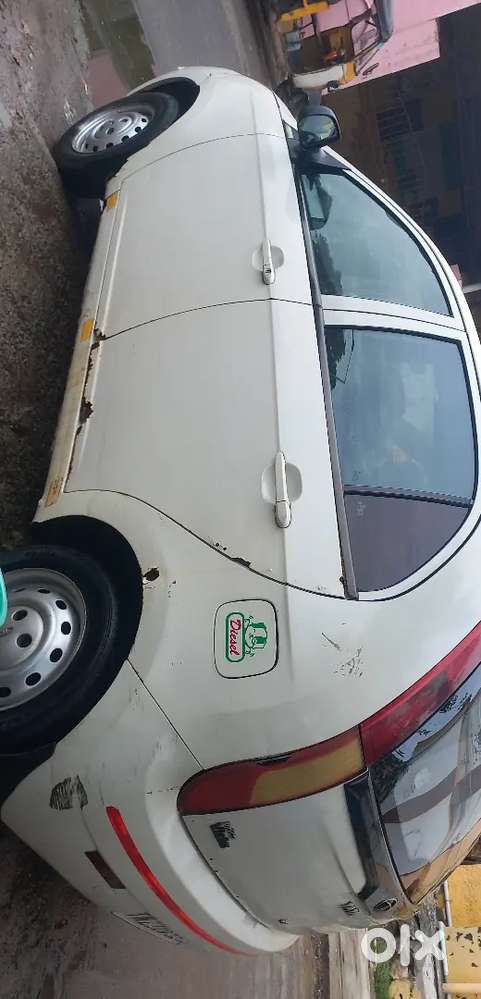 Tata Vista Tech Diesel 2015