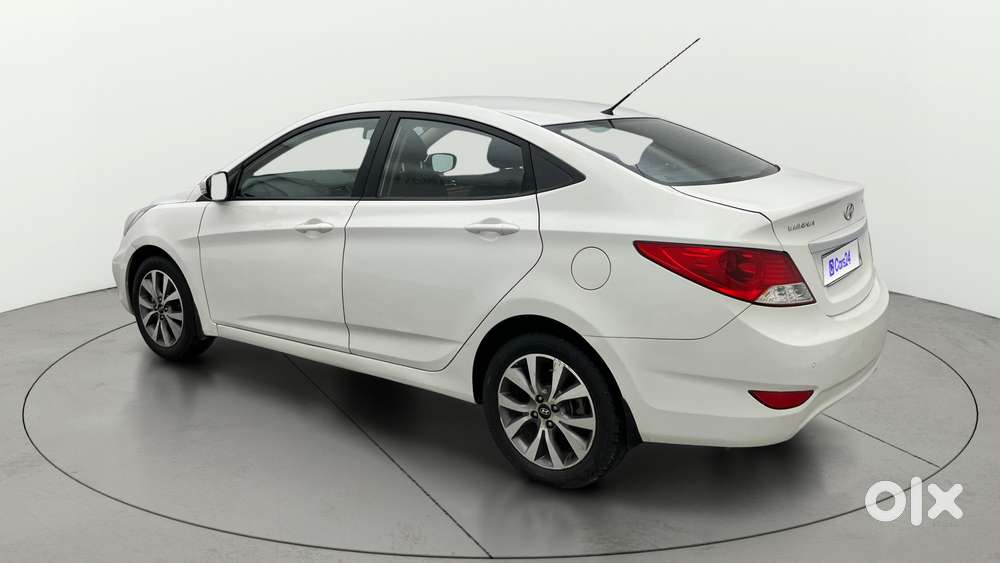 Hyundai Verna Fluidic 1.6 Vtvt Sx, 2014, Petrol