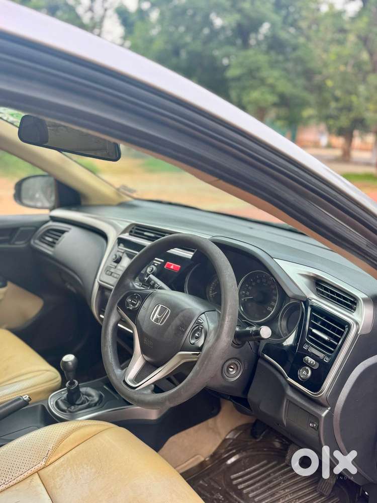 Honda City Sv Mt Edge Edition, 2015, Petrol